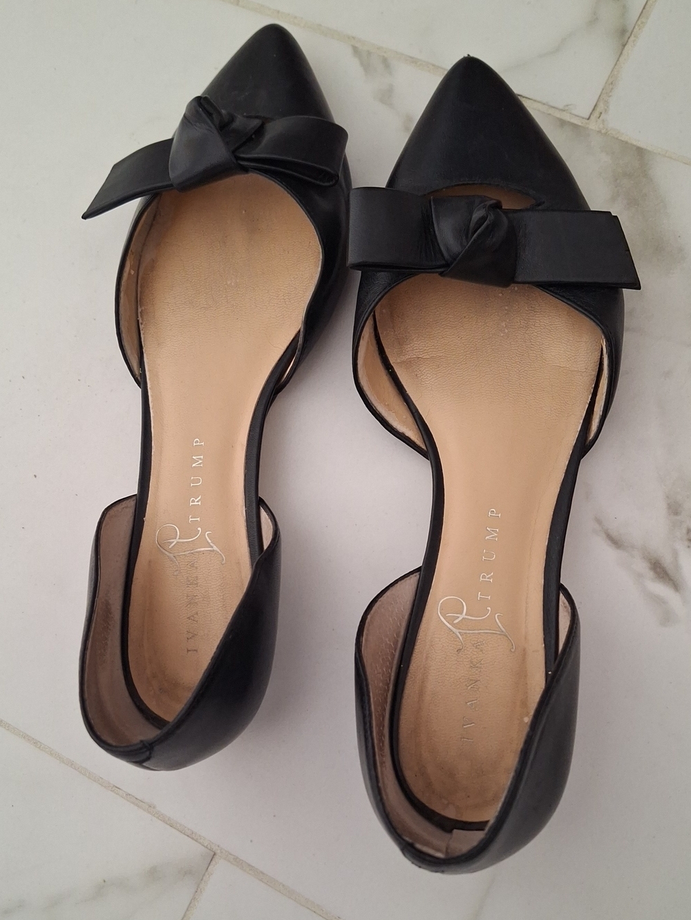 Ivanka Trump Black Pointed-Toe Bow D'Orsay Flats
